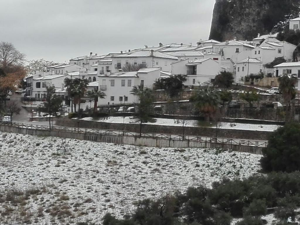 Casas Azahar-Alucema Zahara De La Sierra Exterior photo